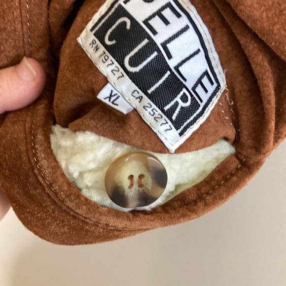 Vintage Vest Mens XL Brown Leather Cream Faux Shearling Fleece Reversible - Picture 15 of 16